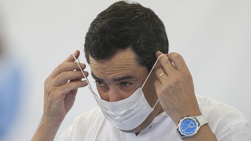 La Junta sigue sin ver claro el fin de las mascarillas en exteriores: 'Hay expertos que creen que es precipitado'