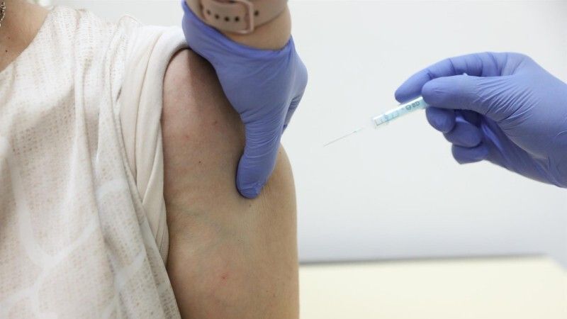 Andalucía espera empezar a vacunar a los menores de entre 12 a 15 años en agosto