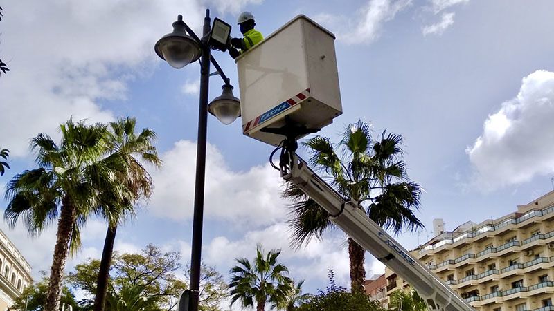 El Ayuntamiento de Huelva reduce en 72.800 kilovatios hora el consumo en alumbrado público
