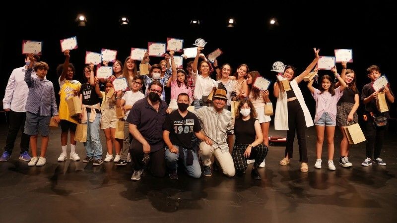 La Asociación Ceija cierra el curso en las Cocheras del Puerto de Huelva