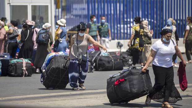 El regreso de las más de 12.000 temporeras marroquíes no se completará hasta el mes de julio