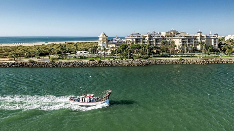 El Hotel Meliá Atlántico Isla Canela necesita incorporar cuatro cocineros