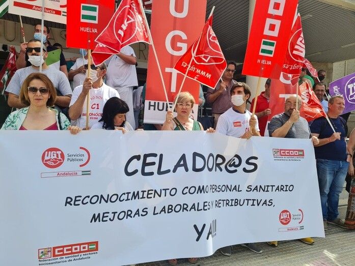 Exigen mejoras para el colectivo de celadores y TCAEs del SAS