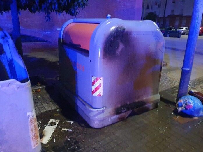 Rescatan a una mujer mayor que sufrió una caída en su vivienda en Isla Cristina