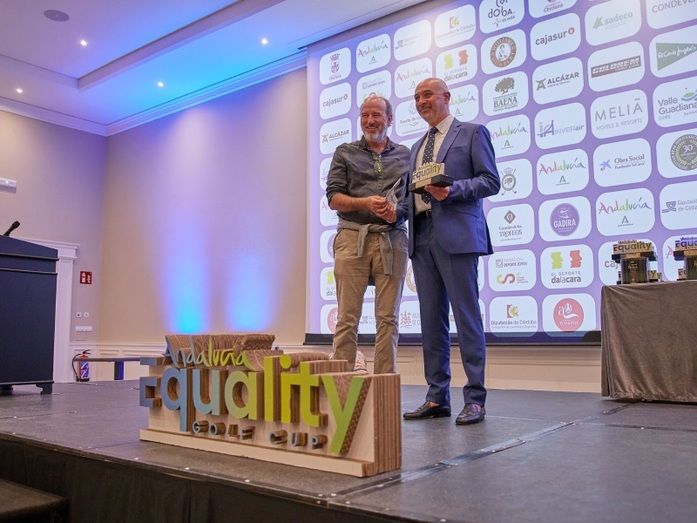 El onubense Joaquín Rodríguez gana el premio ‘Scratch’ del Máster final del Circuito Andalucía Equality Golf Cup