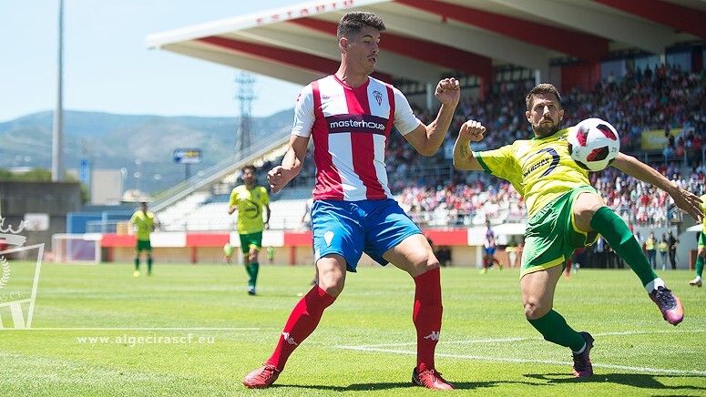 Cerpa amplía dos temporadas su contrato con el Algeciras