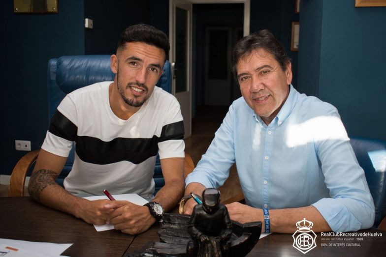 'Pelotazo' del Recre: se queda con Alberto Quiles en propiedad por dos años con opción a otro más