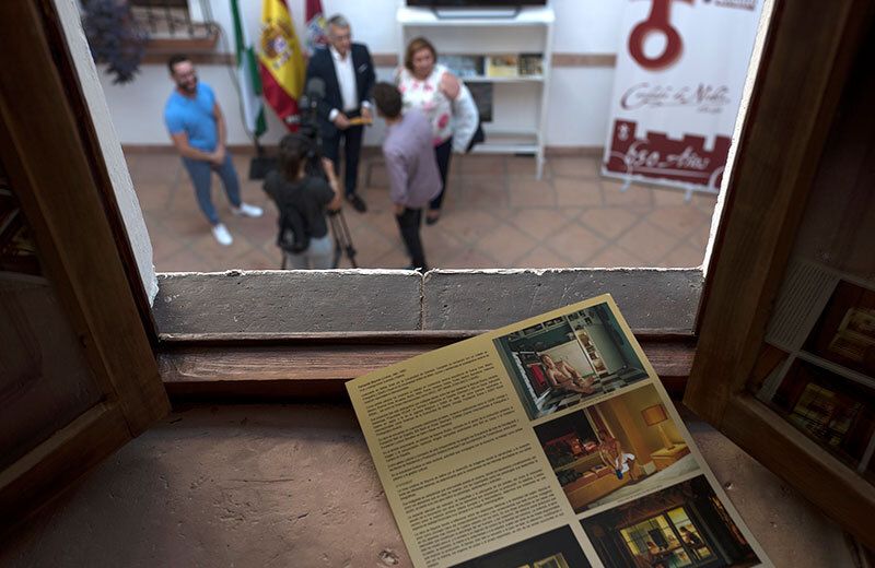 Fernando Bayona, protagonista en Niebla con su exposición 'Puesta en escena'