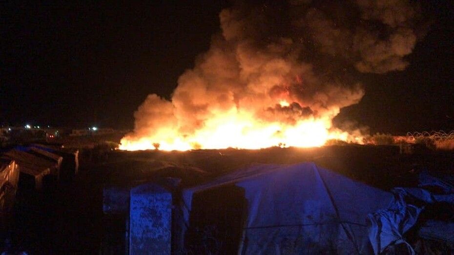 Un nuevo incendio esta madrugada en un asentamiento en El Terrón destroza 70 chabolas