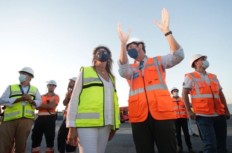 El Puerto de Huelva incrementa la capacidad de su terminal de contenedores con la llegada de tres grúas nuevas que aumentan su competitividad