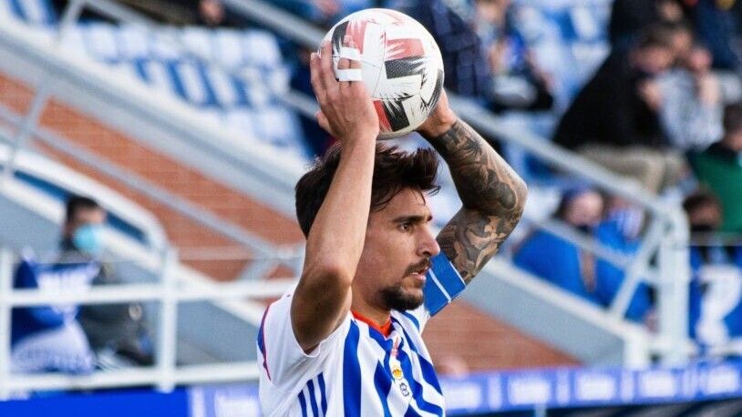 Diego Jiménez sale del Recre por la puerta de atrás tras varios años portando su brazalete de capitán