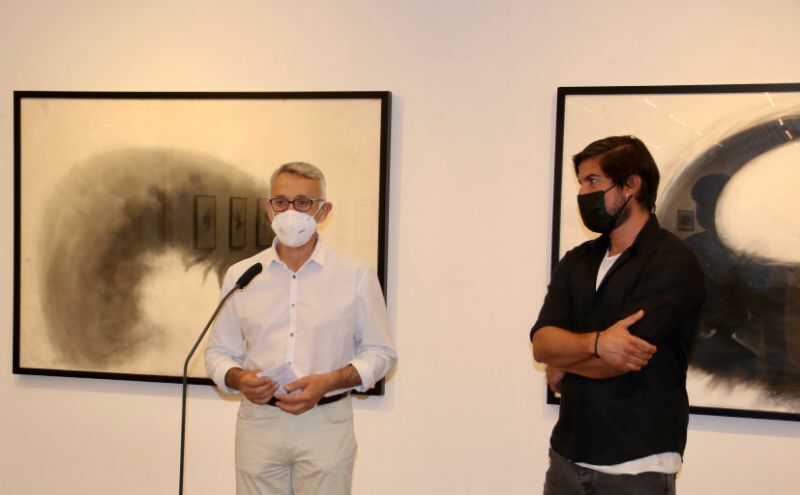 'Insecta' invita a reflexionar sobre la conexión de la supervivencia humana con la existencia de los insectos