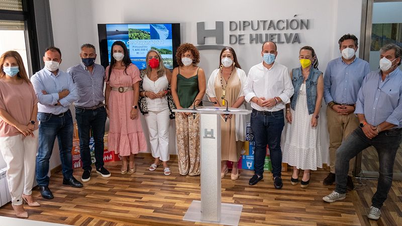 Diputación concederá ayudas por valor de 1,6 millones para que los municipios mejoren sus playas