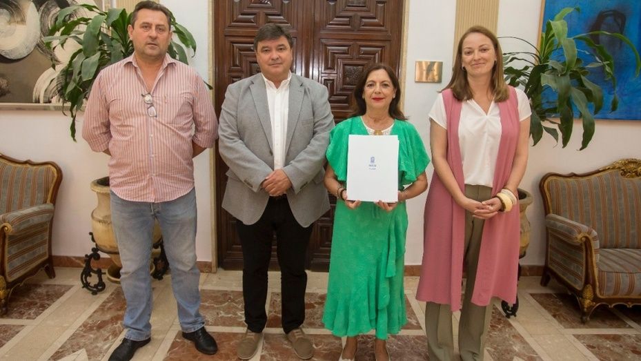 El Ayuntamiento de Huelva renueva el convenio con la asociación 'Virgen de Cinta' para fomentar el consumo responsable