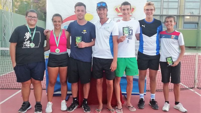 El neozelandés Jamie Ecclestone gana el Open Ciudad de Isla Cristina