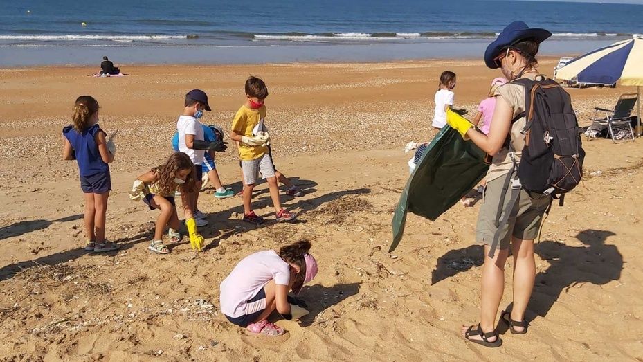 La Escuela de Exploradores supera su ecuador con un total de 460 niños