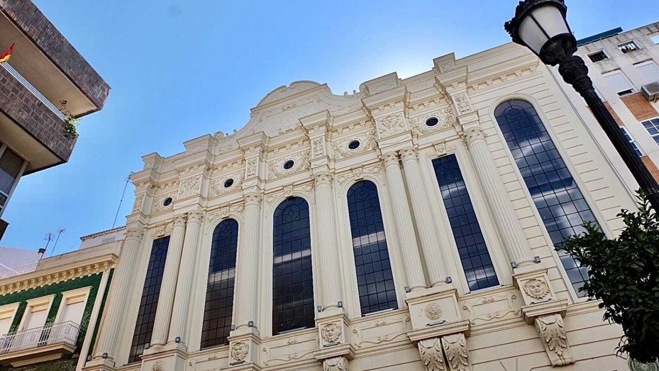 El Ayuntamiento saca a licitación la renovación interior del Gran Teatro
