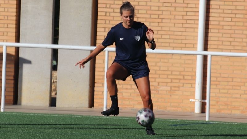 Vanesa Santana, único fichaje del Sporting que falta por sumarse a los entrenamientos tras la llegada de Mikela Waldman