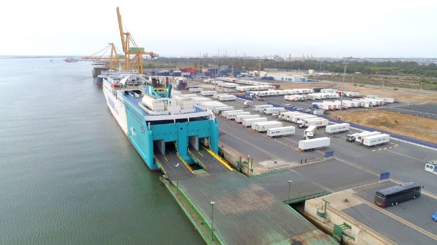 El Puerto de Huelva obtiene el 'ok' de Europa para el desarrollo de infraestructuras de suministro eléctrico a buques