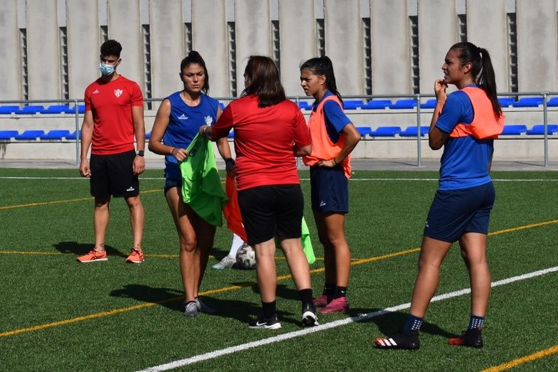 El Sporting Huelva afronta con la ilusión por bandera su decimosexta temporada en la élite