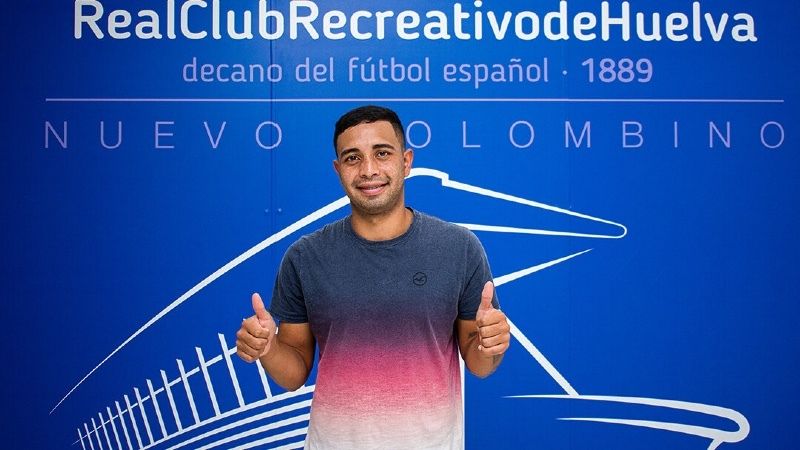 El venezolano Juan Carlos Mora se desvincula del Decano