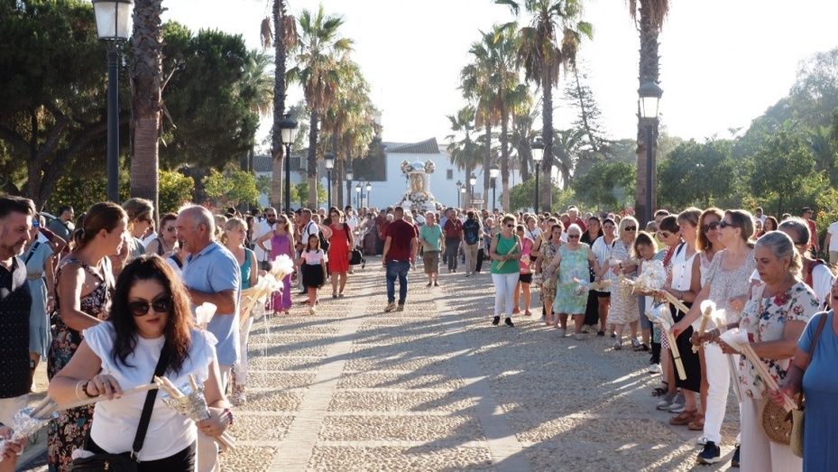 La Virgen de Los Milagros vuelve a Palos de la Frontera para iniciar un intenso mes