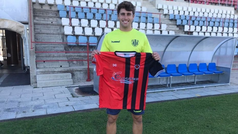 El Cartaya confirma los fichajes de Ponce y Antonio Molina