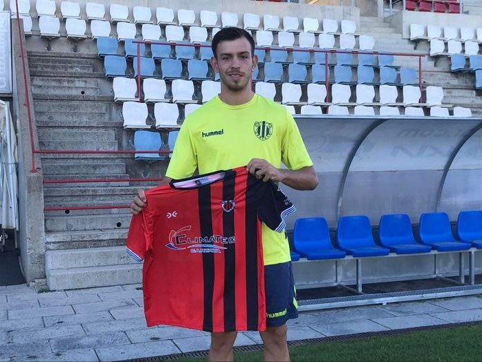 El Cartaya confirma los fichajes de Ponce y Antonio Molina