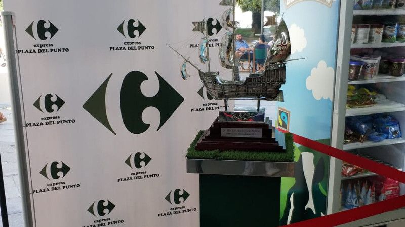 ¿Quieres fotografiarte con el Trofeo Colombino?