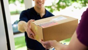 Una empresa selecciona ocho repartidores de paquetería en Huelva