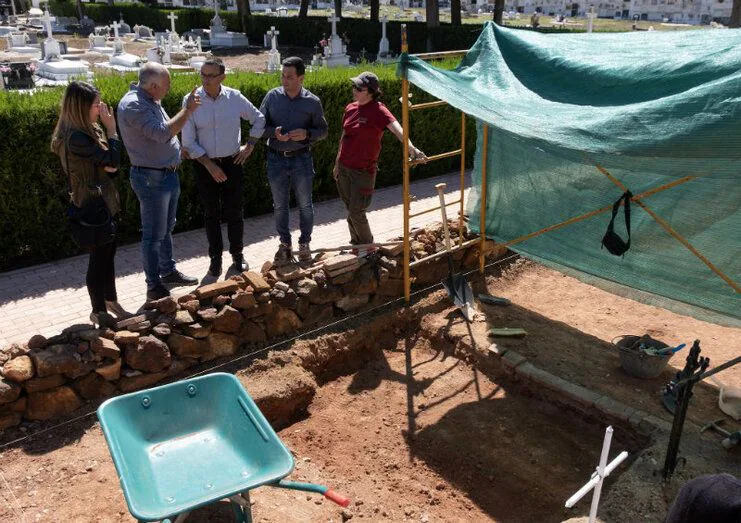 Ya se han exhumado 23 cuerpos en la fosa común de Nerva, la mayoría de hombres mayores de 21 años