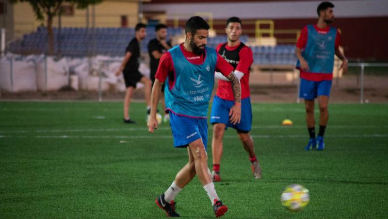 Guille Torres, Isma Heredia y Abraham, bajas del Don Benito