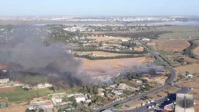 Extinguido el incendio declarado este jueves en Aljaraque