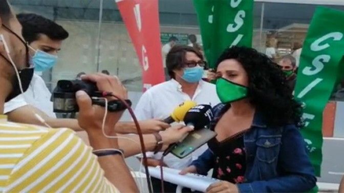 Caravana de coches reivindicativa por un curso escolar seguro ante la Covid-19
