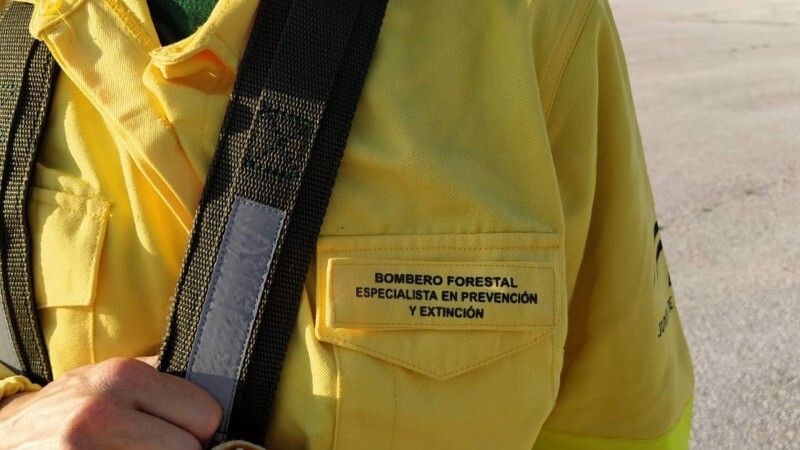 Intervienen en un incendio forestal en el paraje Río Tinto de Bonares