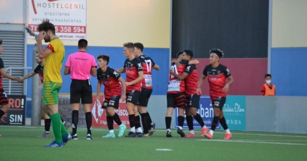 ¿Cómo son los rivales a los que se enfrentarán la AD Cartaya y el Recreativo de Huelva durante esta temporada?