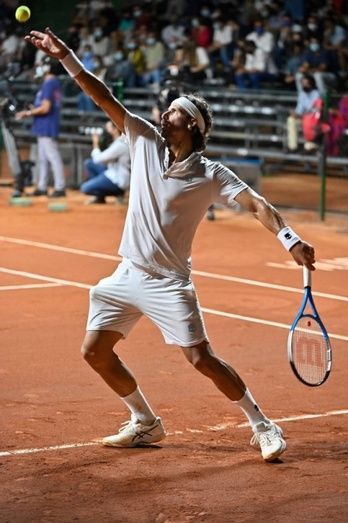 Alejandro Davidovich se alza ante Feliciano López con la 96ª Copa del Rey