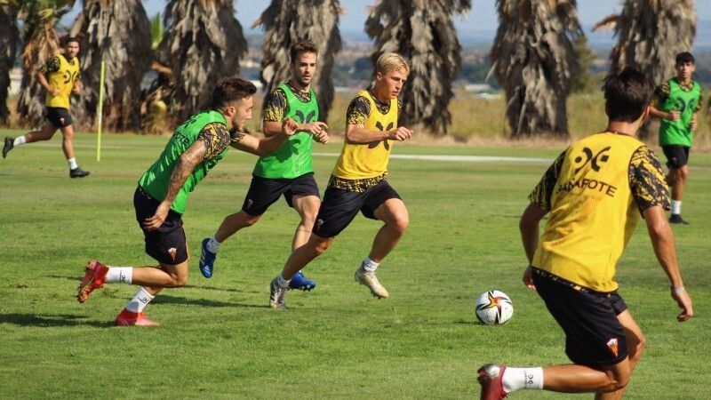En Don Benito debe sonar el despertador para el San Roque