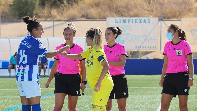 Antonio Toledo señala que “hay que tener paciencia con este equipo” y Emily Dolan se rinde ante la afición del Sporting Huelva