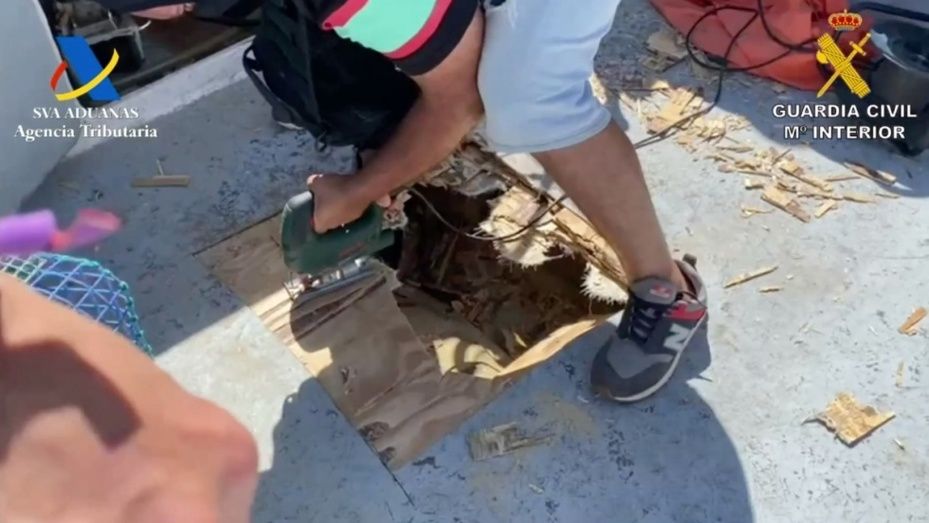 Detenidos en Huelva 10 narcotraficantes que introdujeron 4.600 kilos de hachís en dobles fondos de embarcaciones