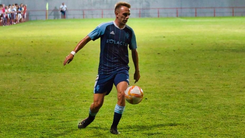 El Recre renueva por un año el contrato de Víctor Morillo, que se perderá varios meses de la competición