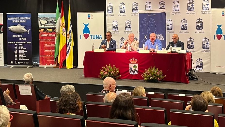 Arranca el Encuentro de Capitanes de Almadraba, dedicado al Golfo de Cádiz