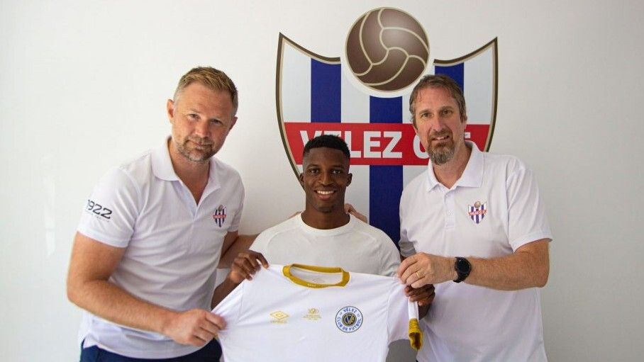 Bouba Barry encuentra acomodo en un equipo del grupo del Decano