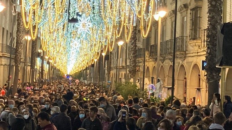 Comerciantes de Huelva rechazan una posible limitación del alumbrado navideño