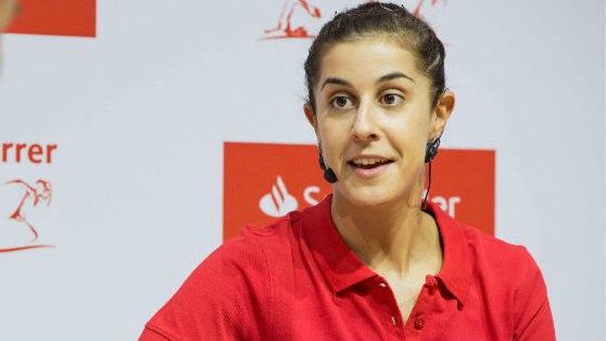 Carolina Marín derrota a la china Yan Yan Cai en su estreno en Francia