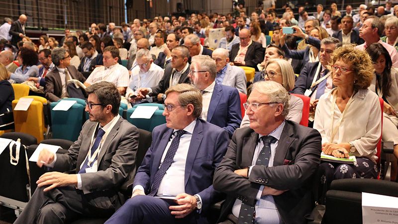 El Puerto de Huelva reúne a 200 profesionales para debatir sobre el crecimiento sostenible de los puertos