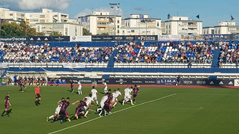 Paso atrás y para reflexionar (2-1)