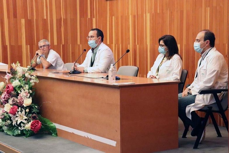 El Juan Ramón Jiménez recibe a los 56 nuevos residentes que se especializarán en el centro