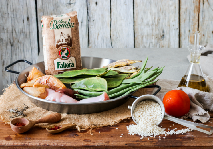 ¿Cómo hacer una auténtica paella valenciana?
