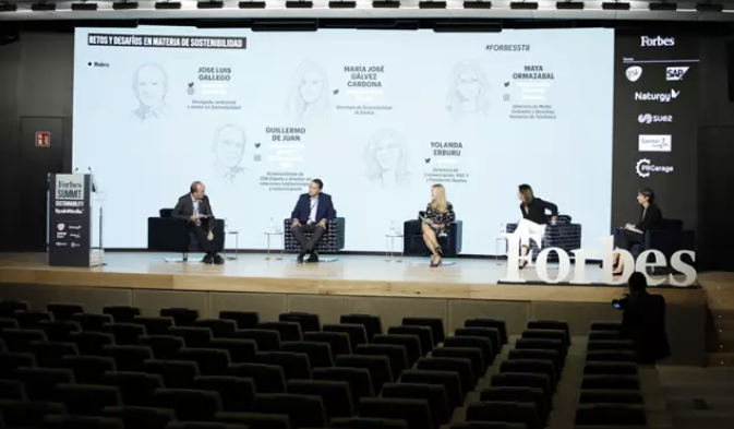 Expertos de Aquaservice, Naturgy e Indra debaten sobre economía circular en el Forbes Summit Sustainability
